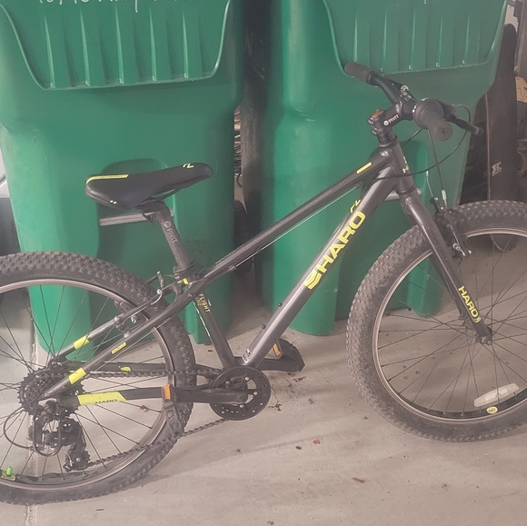 Haro Flightline 24 Plus - Picture 2 of 6